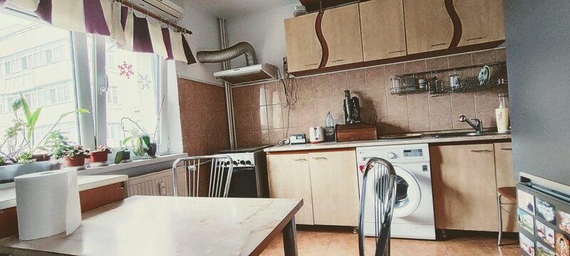 Colentina, Mc.Donald's Rau, Fundeni